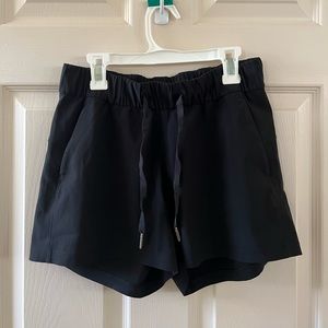 Lululemon On the Fly Short *2.5”